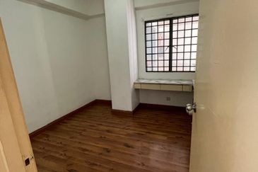 Emerald Hill, Taman Bukit Indah