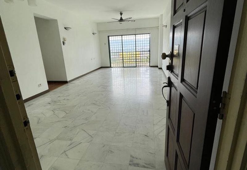 Emerald Hill, Taman Bukit Indah