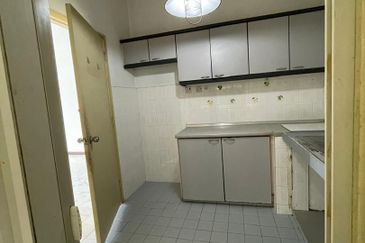 Emerald Hill, Taman Bukit Indah