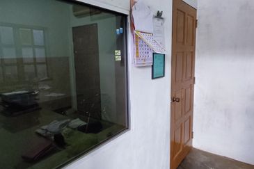 Detached factory at Menglembu, kawasan perindustrian bandar baru for sale