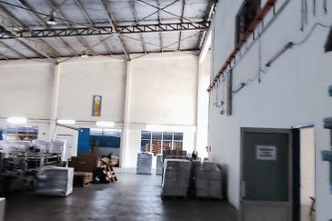 Pengkalan 1 industrial park (opposite the Bomba station