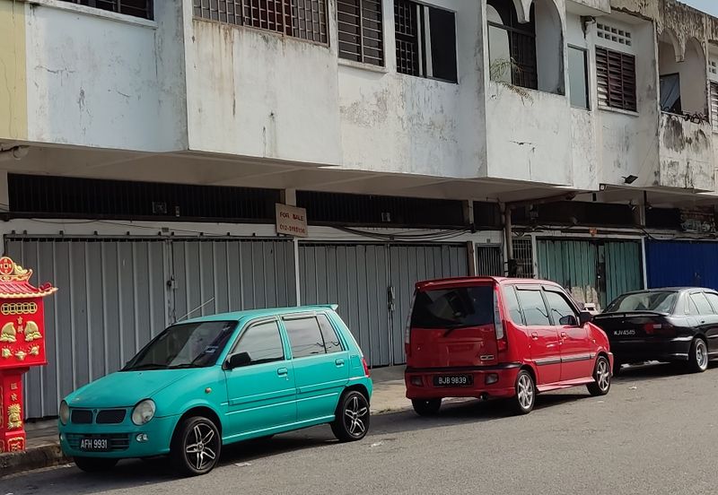 Double storey terrace shophouse 2 units, at Taman Badri Shah, surrounded by residential areas 