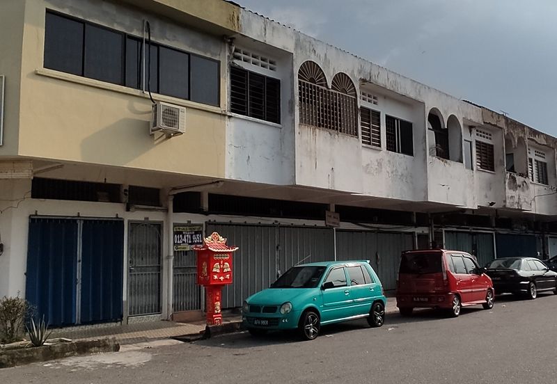 Double storey terrace shophouse 2 units, at Taman Badri Shah, surrounded by residential areas 