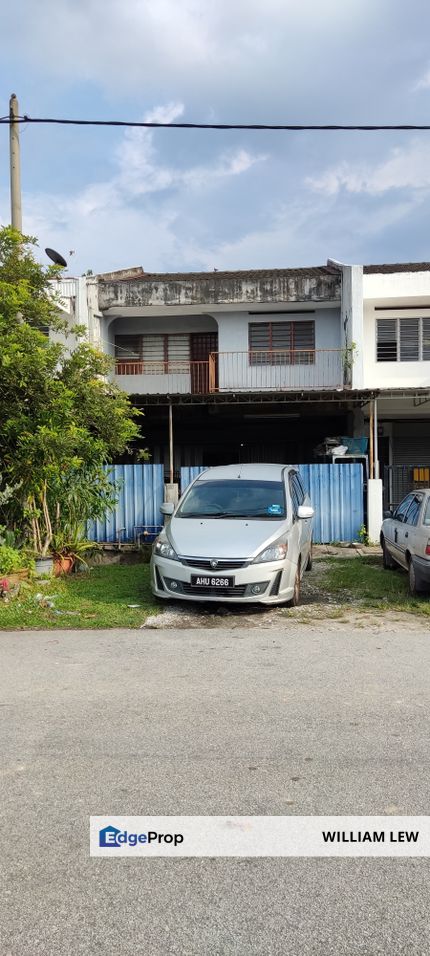 Double storey terrace house, Taman Badri Shah, Lahat, Perak, Lahat