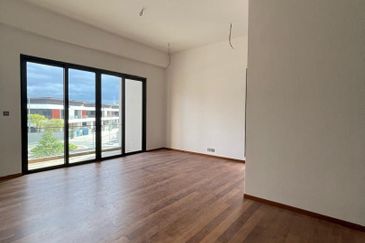 The Grand Thompson Residence