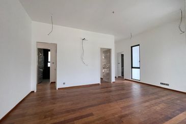 The Grand Thompson Residence