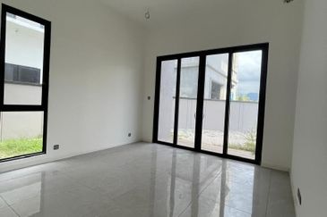 The Grand Thompson Residence