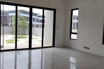 The Grand Thompson Residence