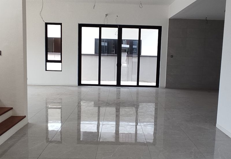 The Grand Thompson Residence