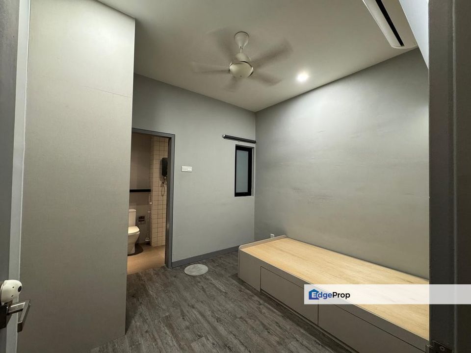 Sk One Residence Bukit Serdang Fully Furnished Nice Design For Sale, Selangor, Seri Kembangan