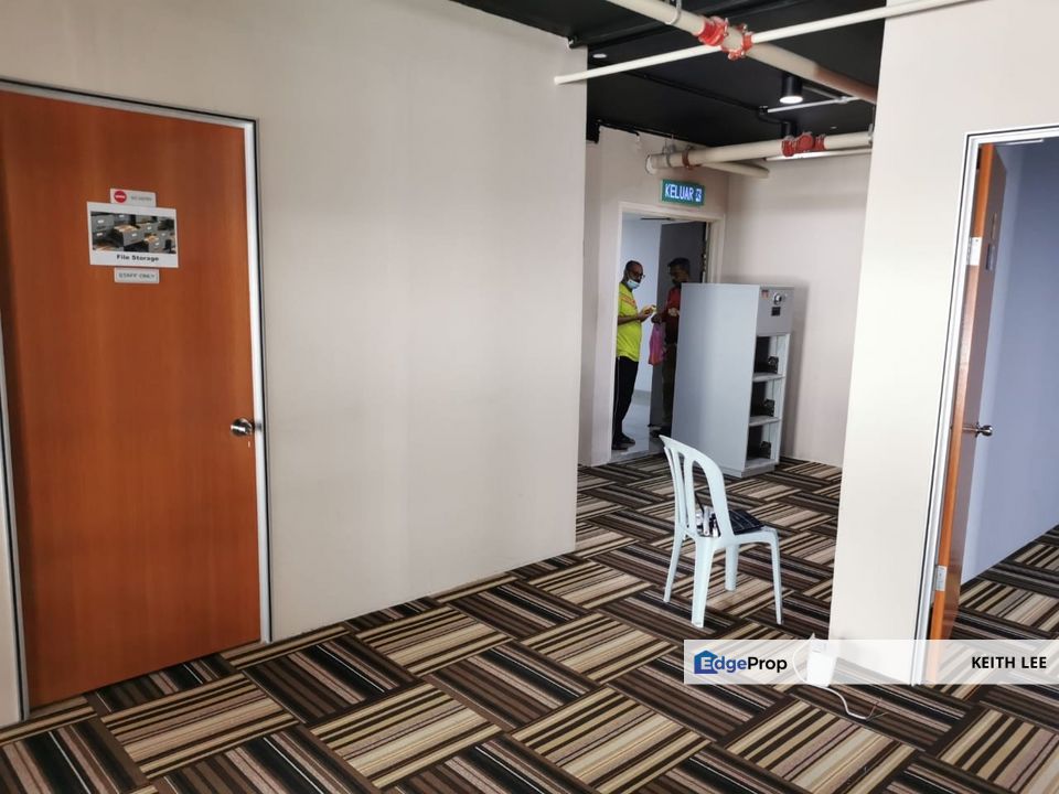 One South Mall Office Street Mall Seri Kembangan Serdang Sg Besi For Sale, Selangor, Seri Kembangan