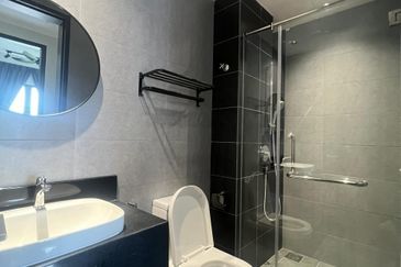 V Residence 2 @ Sunway Velocity Two Serviced Residence ID Design Fully Furnished Ready Move In For Rent