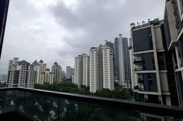 Arcoris Residences