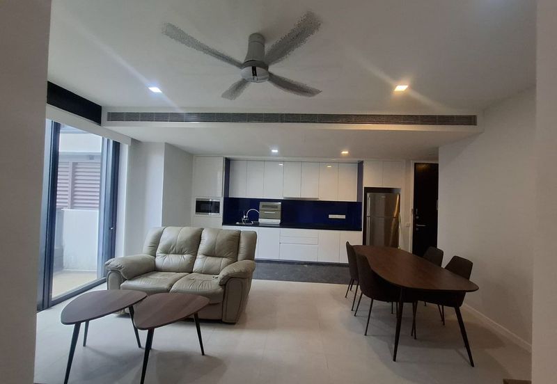 Arcoris Residences