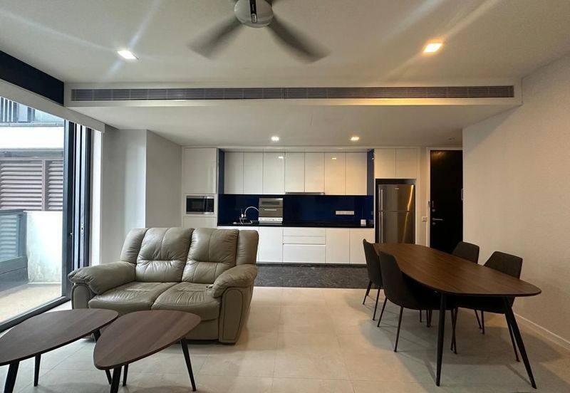 Arcoris Residences