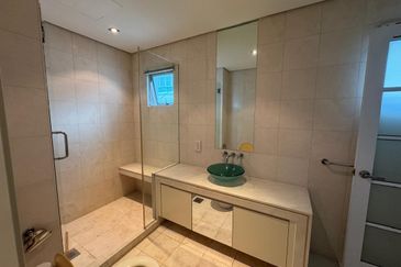 Suasana Sentral Condominium