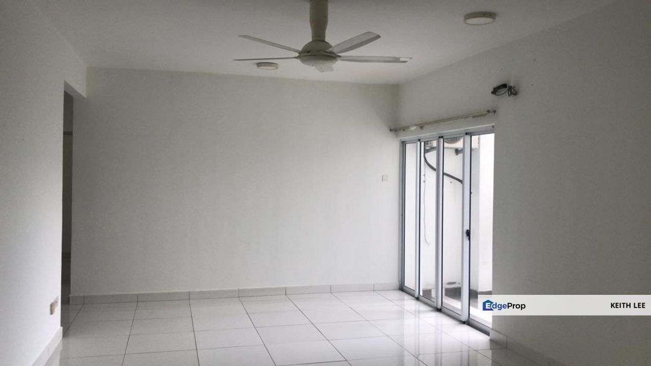 D'Pines Condominium Ampang Partial Furnished 3 Parking Lots For Sale, Selangor, Ampang