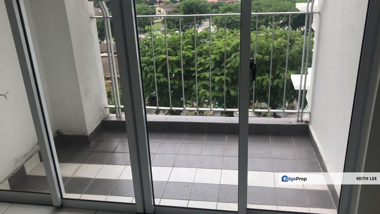 D'Pines Condominium Ampang Partial Furnished 3 Parking Lots For Sale, Selangor, Ampang