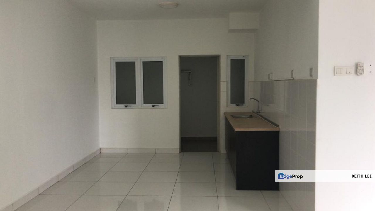 D'Pines Condominium Ampang Partial Furnished 3 Parking Lots For Sale, Selangor, Ampang