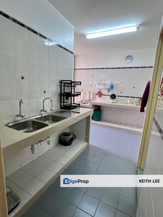 Venice Hill Condominium Cheras Bt9 Partial Furnished Lower Market Value For Sale, Selangor, Batu 9th Cheras