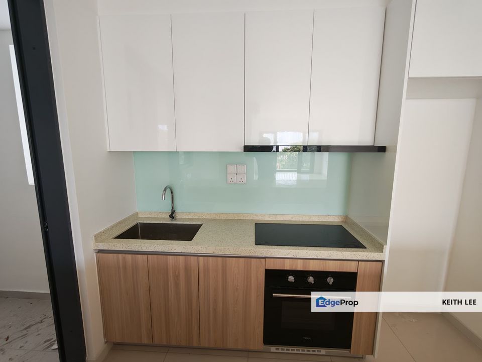 Sunway Belfield Service Residence KL Corner 4 Rooms Unit Freehold For Sale, Kuala Lumpur, KL City