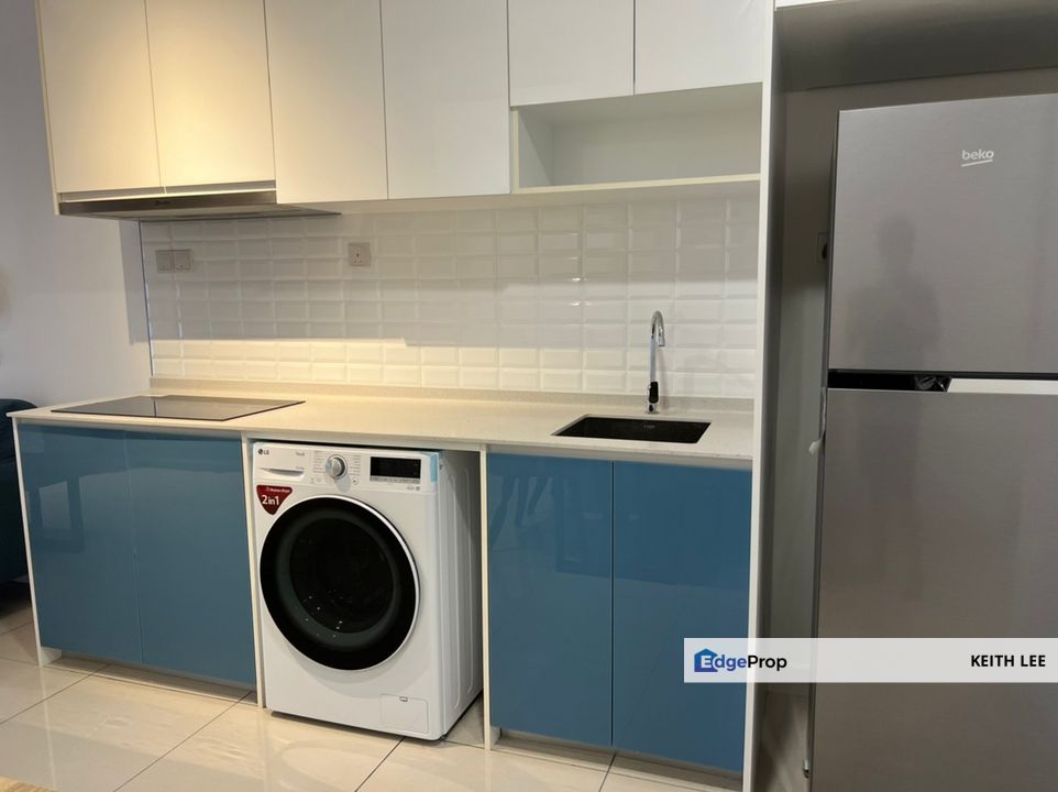 Continew Residence 2 rooms Fully Furnished Facing KLCC TRX View For Rent, Kuala Lumpur, Pudu