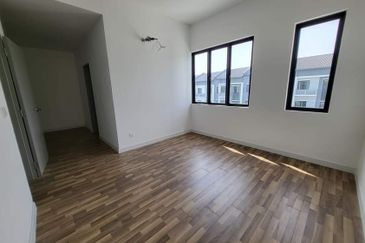 Lakefield Residences, Tropicana Heights