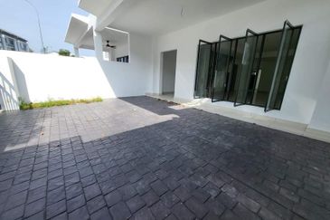 Lakefield Residences, Tropicana Heights