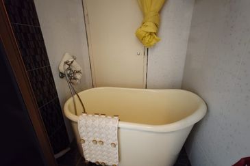 Centrio SoHo @ Pantai Hillpark