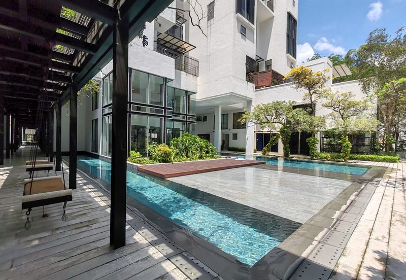 Centrio SoHo @ Pantai Hillpark