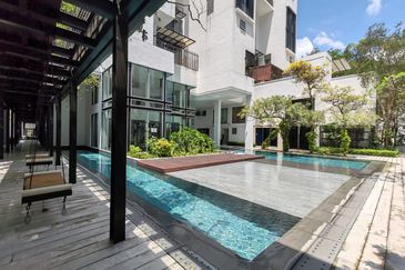 Centrio SoHo @ Pantai Hillpark