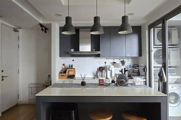 Centrio SoHo @ Pantai Hillpark