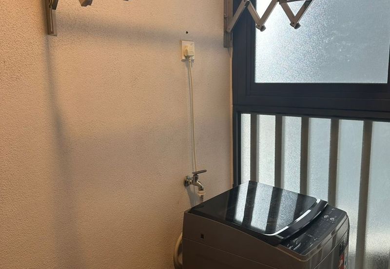 B11 Parkland Residence