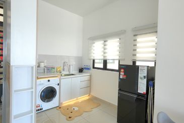 B11 Parkland Residence