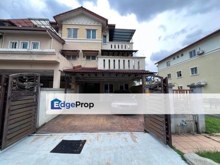 Bandar Kinrara Renovated Kinrara Mas 3 Storey Terrace Link House End Lot Beside Playground Gated & Guard , Kuala Lumpur, Bukit Jalil