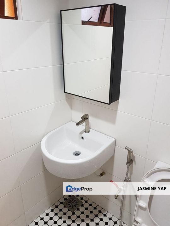 Palm Spring Condo ID Design Renovated Corner Unit Good Stay, Selangor, Sunway Damansara