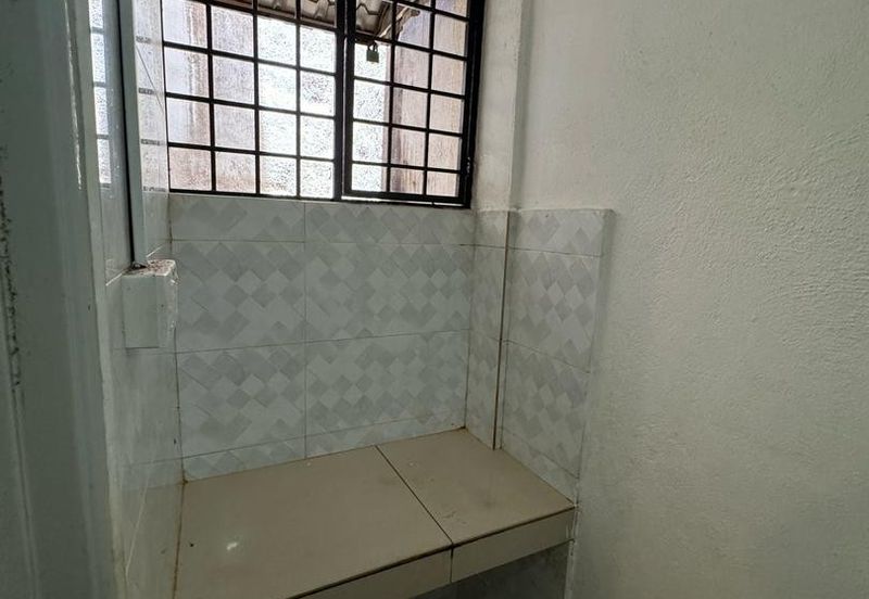 Sukma Shop Apartment