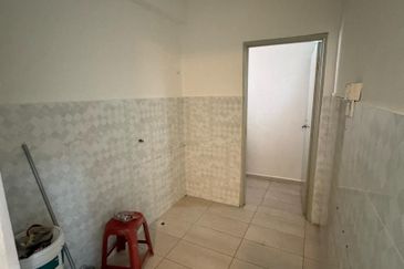 Sukma Shop Apartment