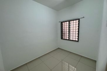 Sukma Shop Apartment