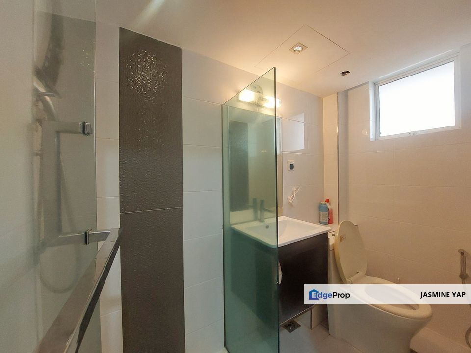 Fully Renovated Sri Bahagia Court Apartment FREEHOLD, Kuala Lumpur, Cheras