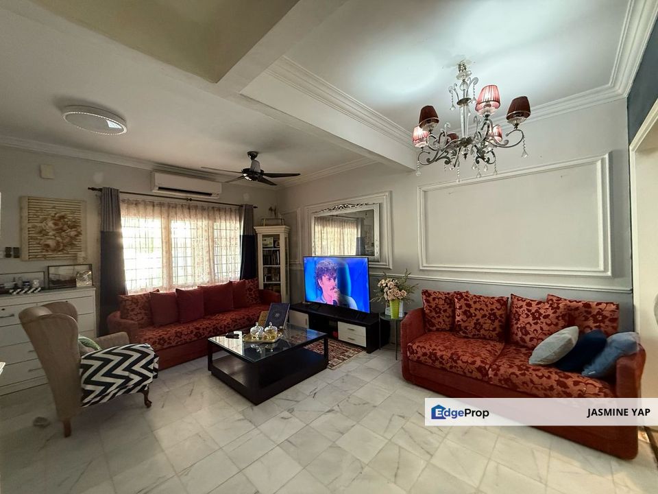 Fully Exnteded Renovated Landed House in Sri Damansara Jalan Saga , Selangor, Bandar Sri Damansara