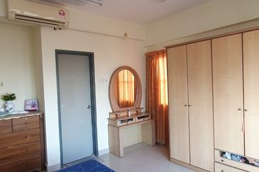 Pertiwi Indah Apartment