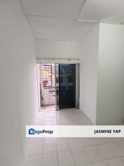 Shop Apartment Good Condition 2nd Floor, Selangor, Cheras
