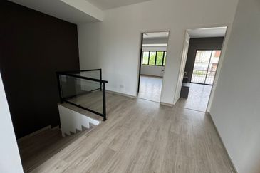 Bukit Gasing, Seksyen 5