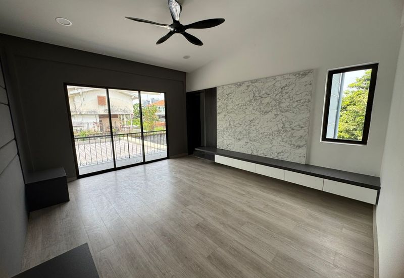 Bukit Gasing, Seksyen 5