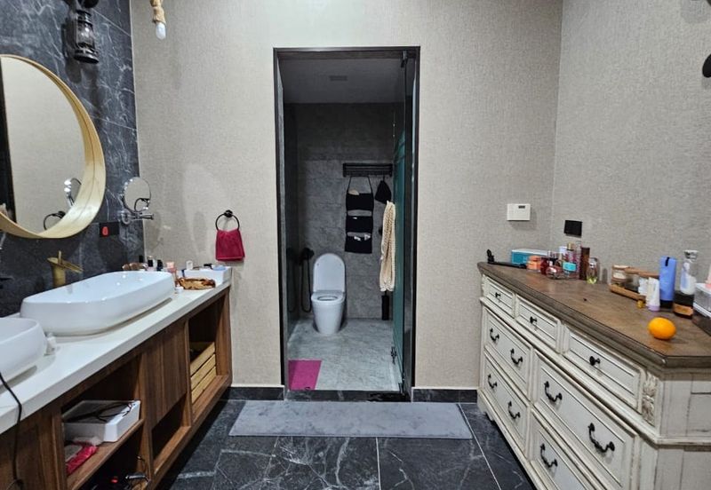 Taman Nusaputra Timur