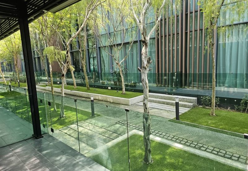 Taman Nusaputra Timur