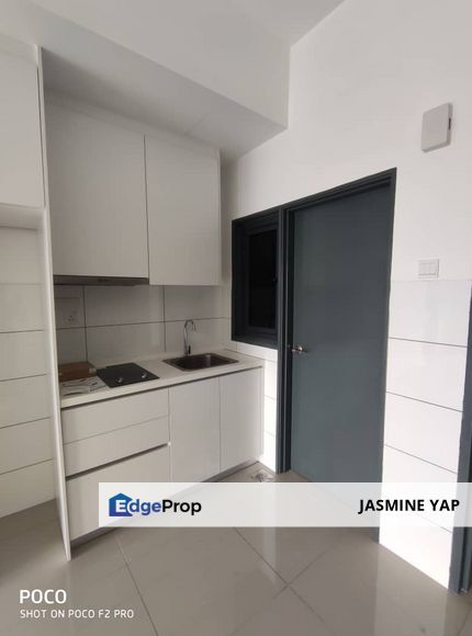 Aera Residence near Sunway Pyramid Petaling Jaya Few Units On Hand, Selangor, Petaling Jaya