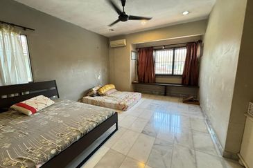 Jalan Sepah Puteri 5/11