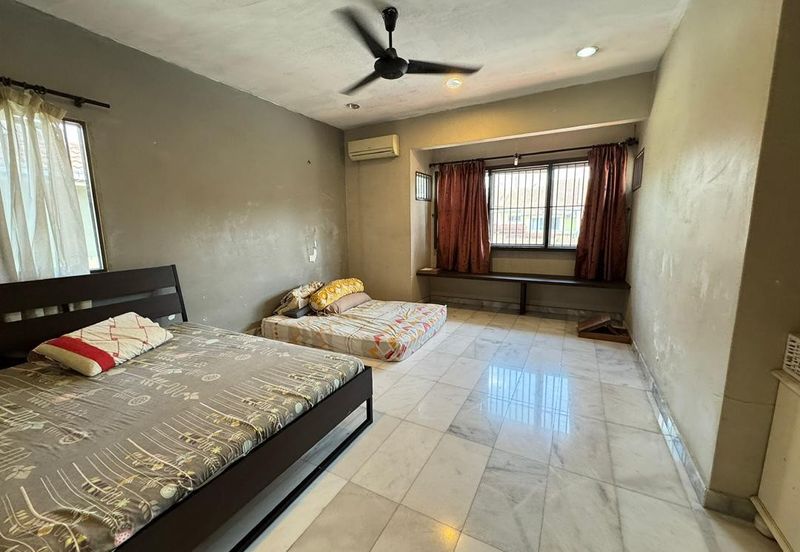 Jalan Sepah Puteri 5/11